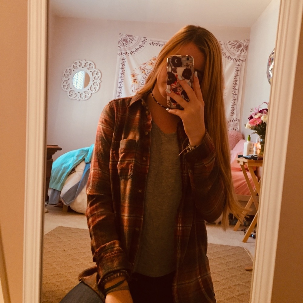 american eagle xs boyfriend fit flannel!